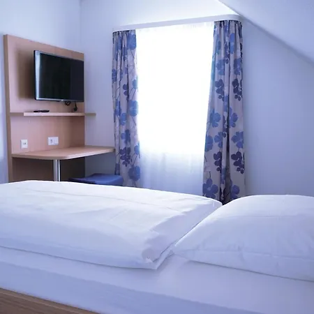Bahnhof Hotel 3*