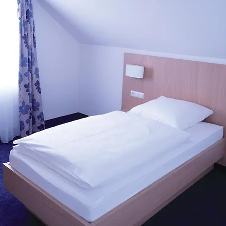Bahnhof Hotel 3*